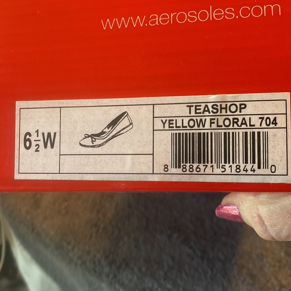 NWOT Aerosoles Ladies Multi Colored Shoes Size 6.5 W - Picture 5 of 10